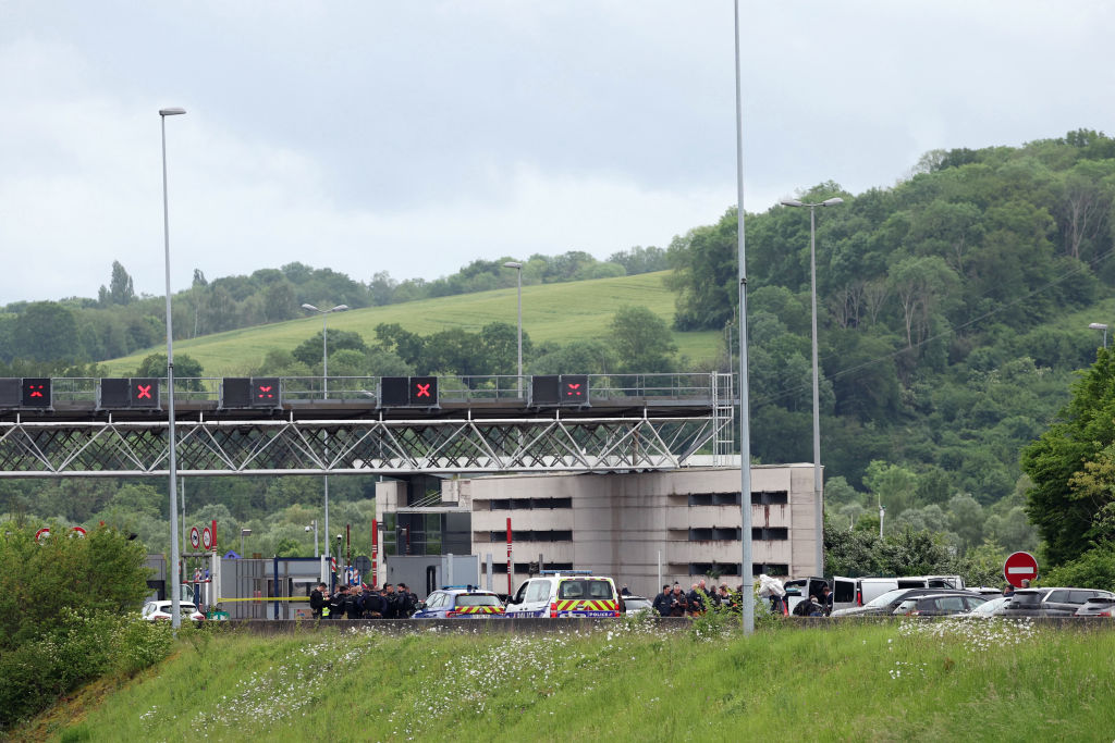 French Prison Guards Killed in Ambush, Convict Mohamed Amra Escapes
