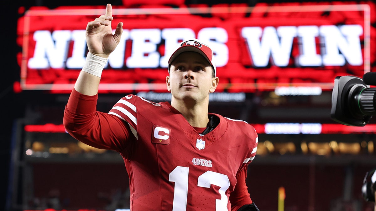 49ers’ Nick Bosa praises Brock Purdy, likens him to Scottie Scheffler sans PGA Championship arrest