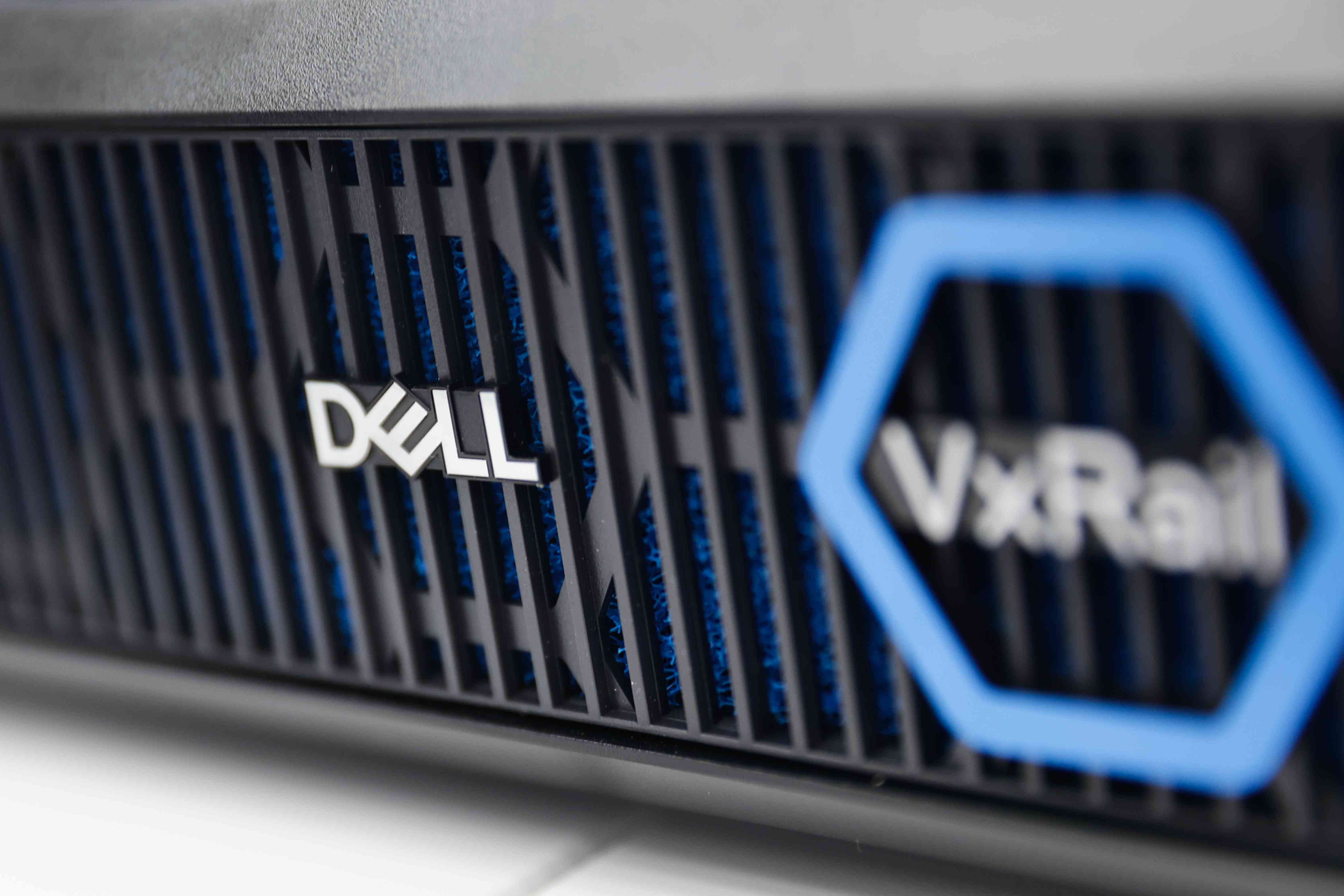 What You Need To Know Ahead of Dell’s Earnings Report