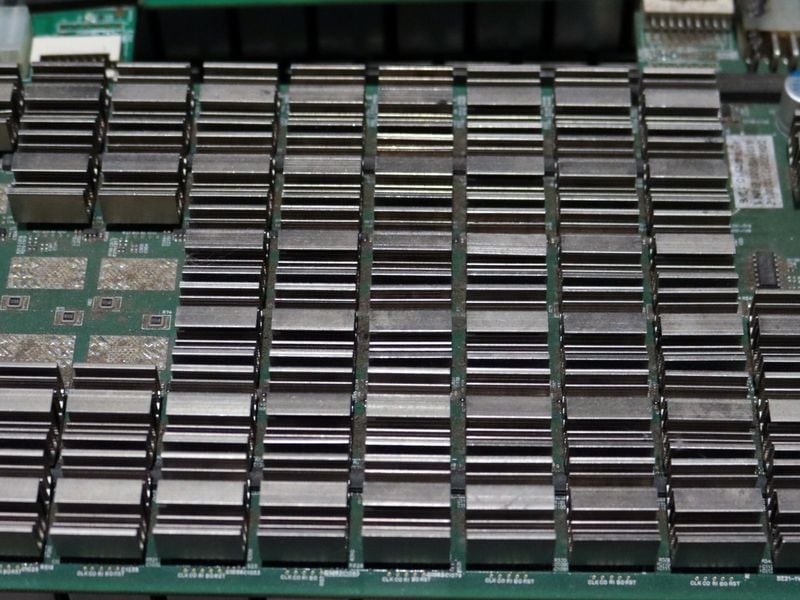 Bitcoin (BTC) Miners With Attractive Power Contracts Are Potential M&A Targets, JPMorgan (JPM) Says