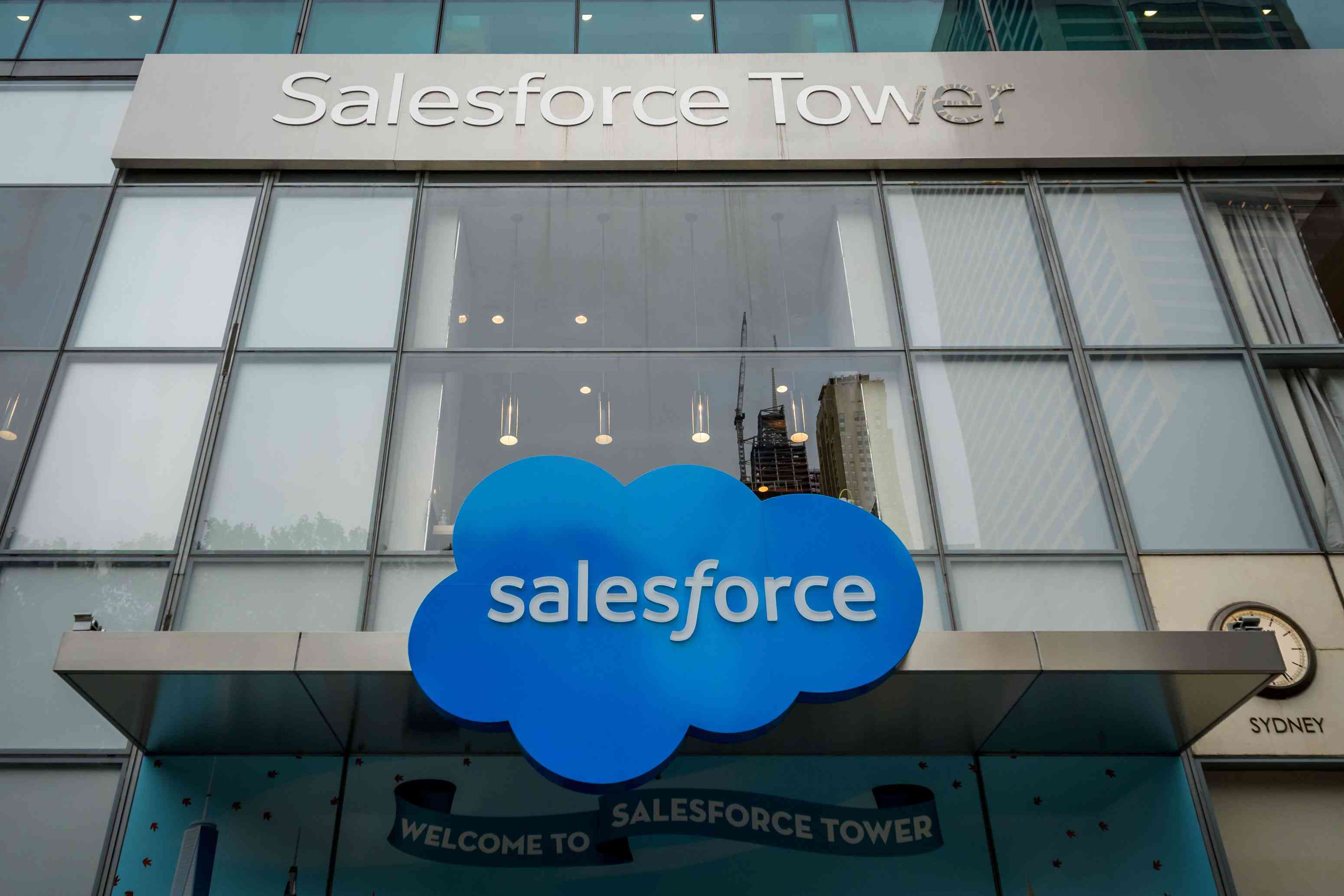 Salesforce Plans To Open Its First AI Center in London