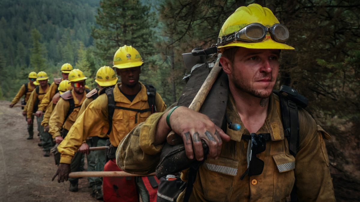 Washington state inmates serve as wildland firefighters through program