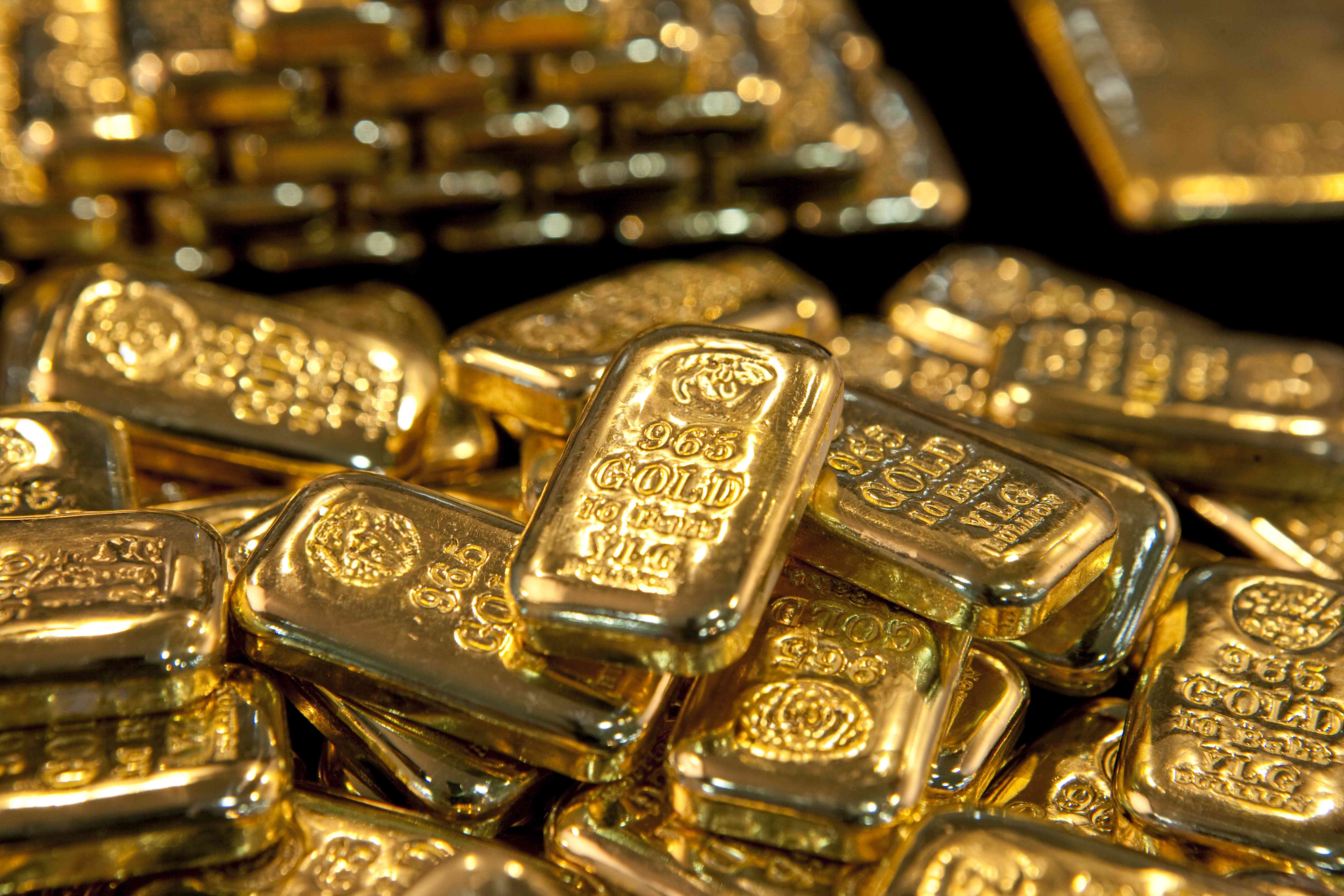 Gold Miner Newmont Drops Along With Gold