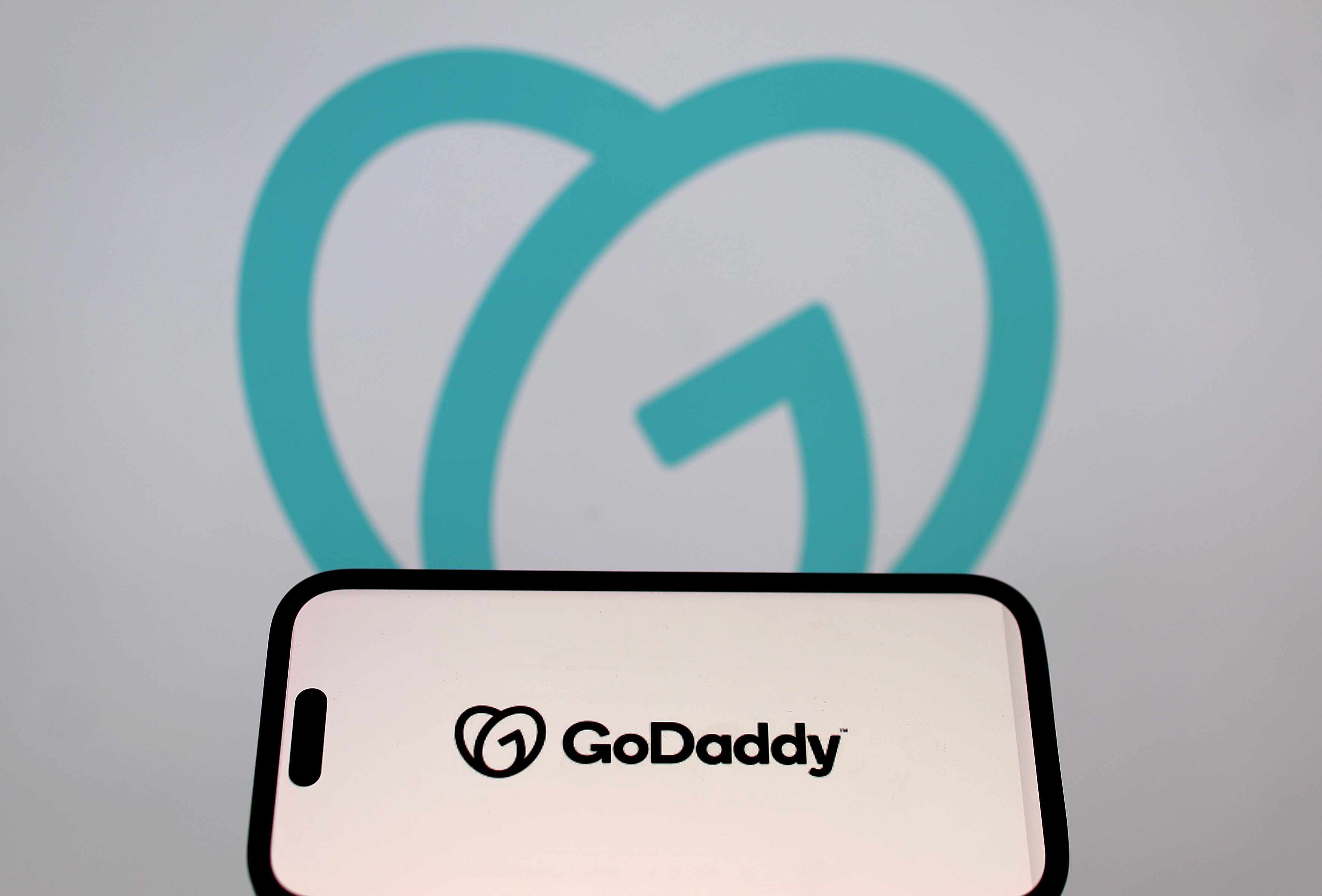 KKR, CrowdStrike, and GoDaddy Gain on S&P 500 Inclusion