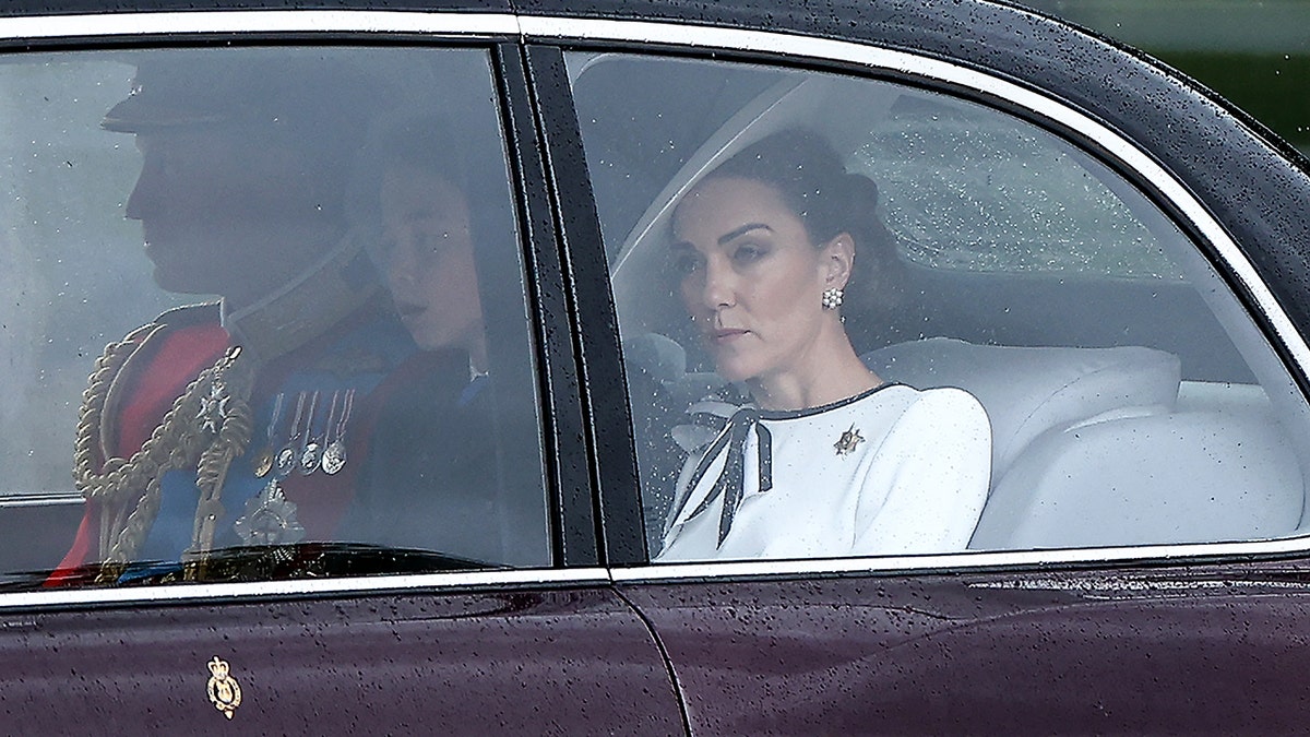 Kate Middleton is ‘the ultimate trooper’ for appearing at royal ceremony amid cancer battle: expert