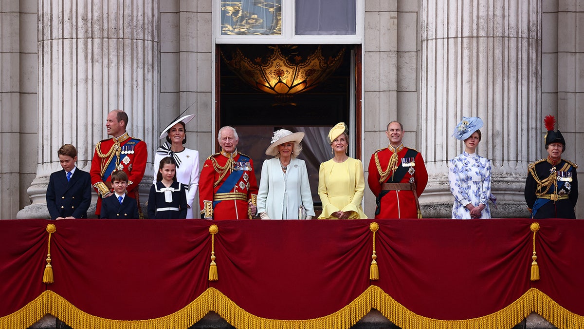 Kate Middleton is ‘the ultimate trooper’ for appearing at royal ceremony amid cancer battle: expert