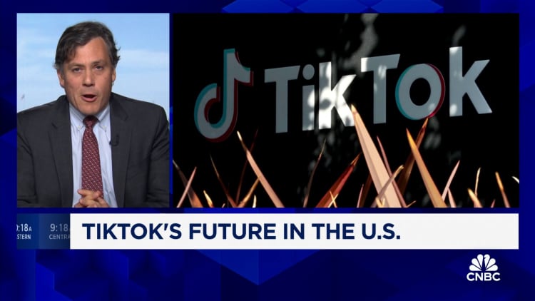 Oracle warns that a TikTok ban would hurt business
