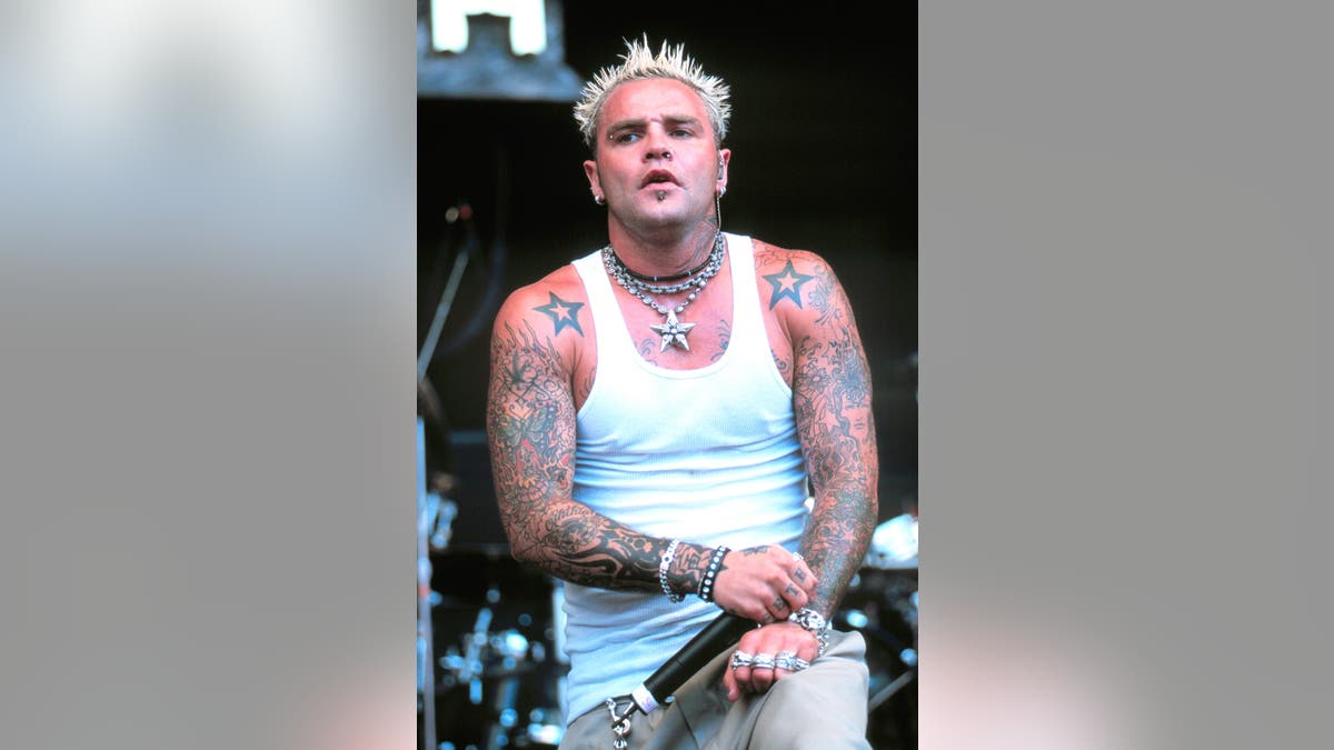 Crazy Town frontman Shifty Shellshock died of an overdose and a ‘broken heart,’ manager says
