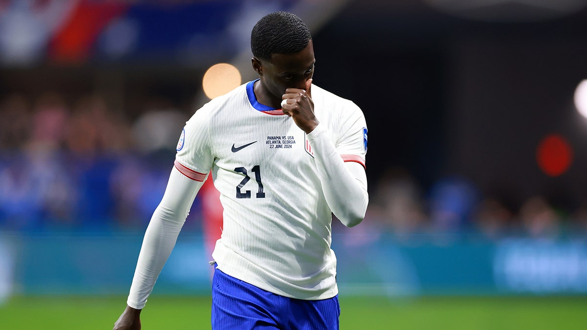 USMNT, down a player after Timothy Weah red card, falls to Panama in shocking Copa América match
