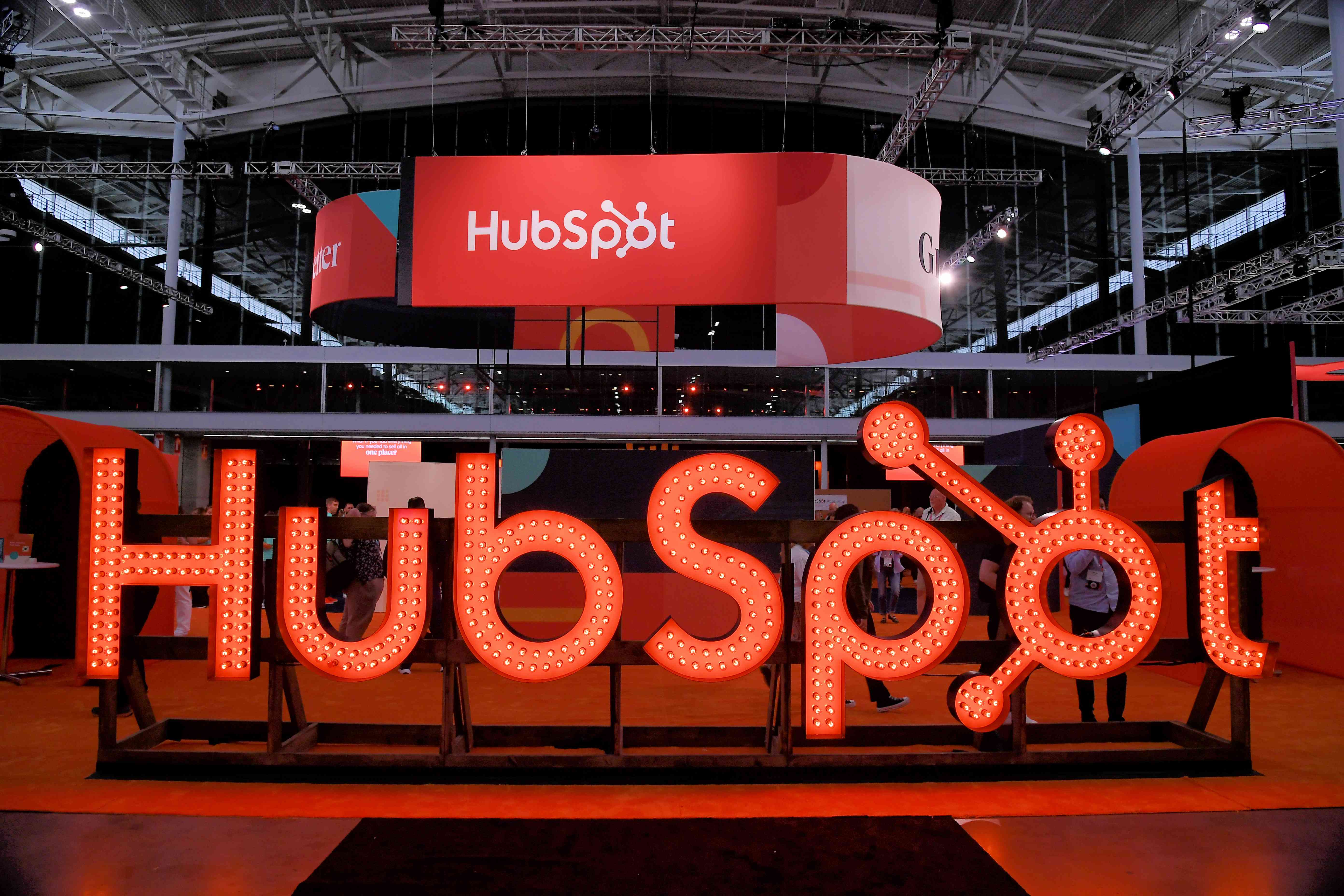 HubSpot Stock Dives on Reports Alphabet Abandoning Acquisition Effort
