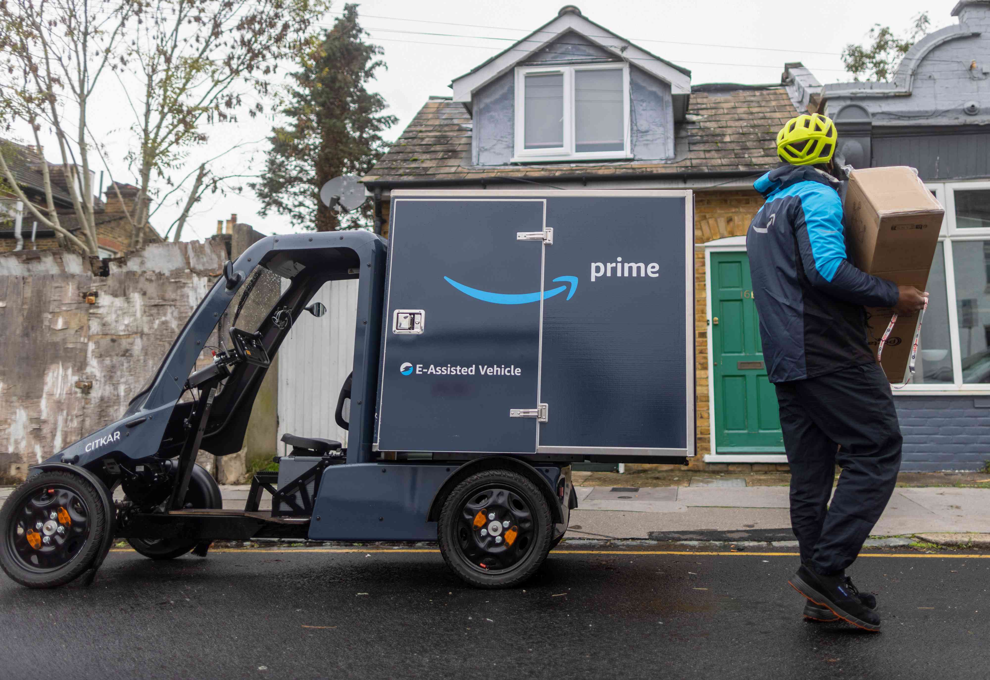 UK Regulator Warns Amazon It Could Be Investigated for Dealings with Suppliers