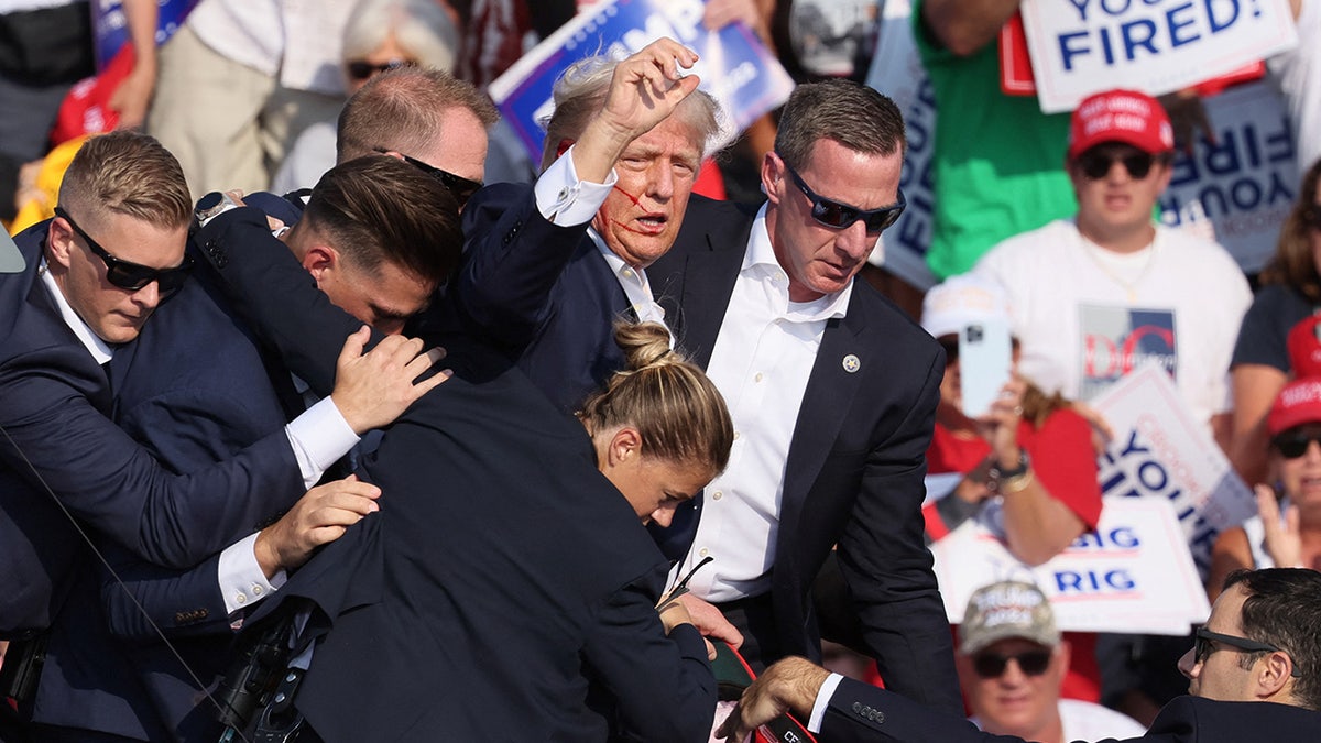 Conservative lawmakers unleash on CNN initially downplaying Trump assassination attempt