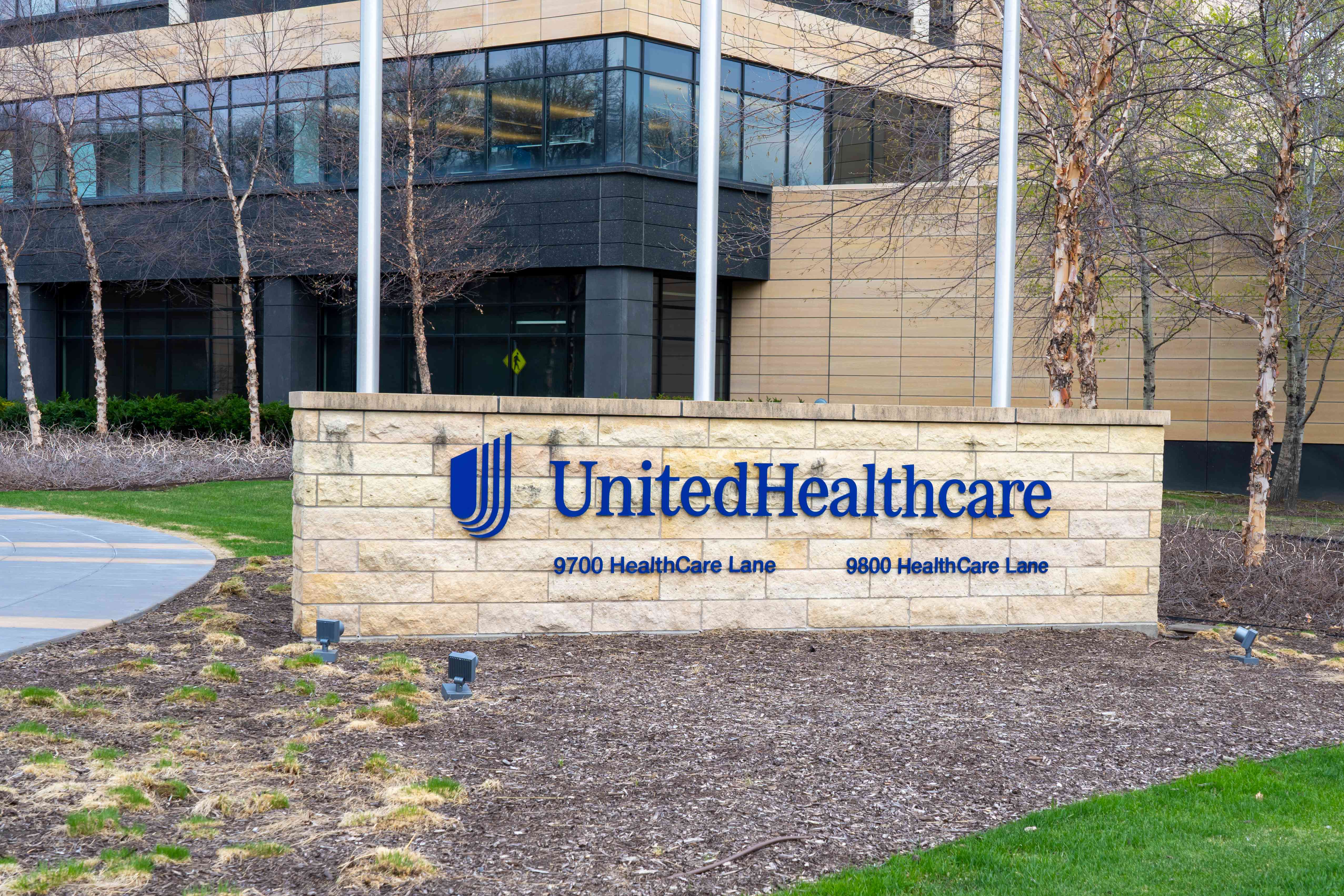 UnitedHealth, PNC, Charles Schwab, and More