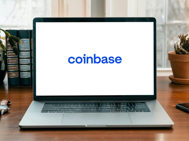 Coinbase (COIN) Shares Rise After Q2 Revenue Beats Wall Street Estimates Amid Falling Trading Volume