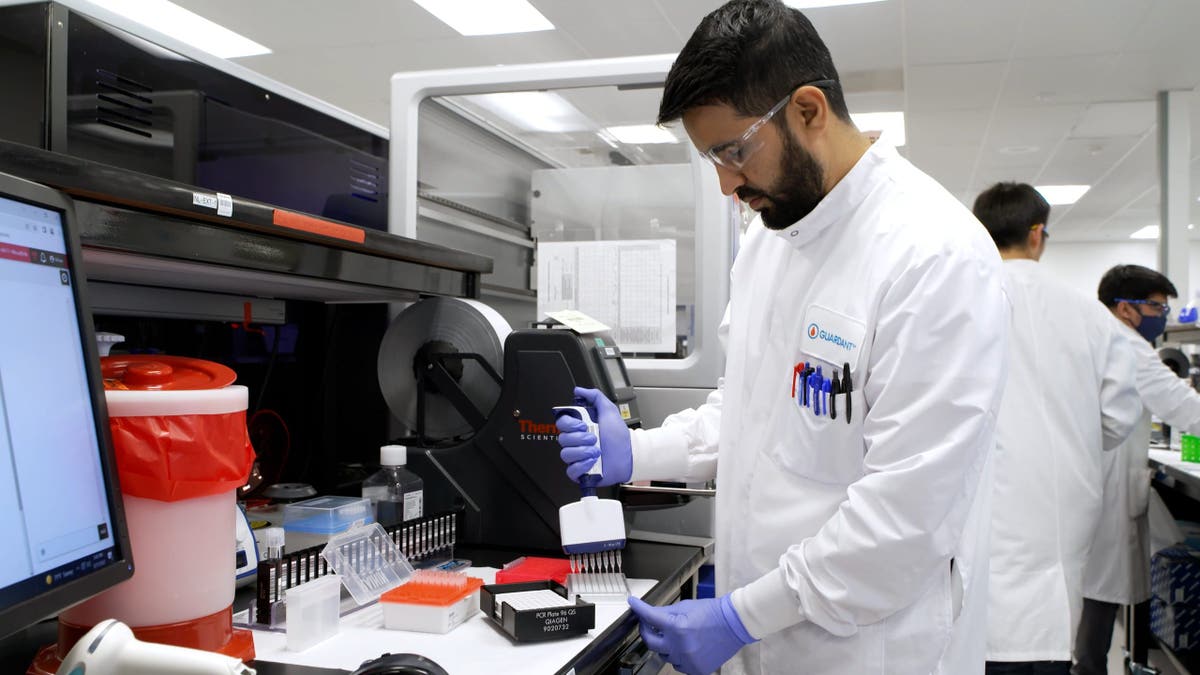 Colon cancer blood screening test approved by FDA: ‘Early detection is critical’