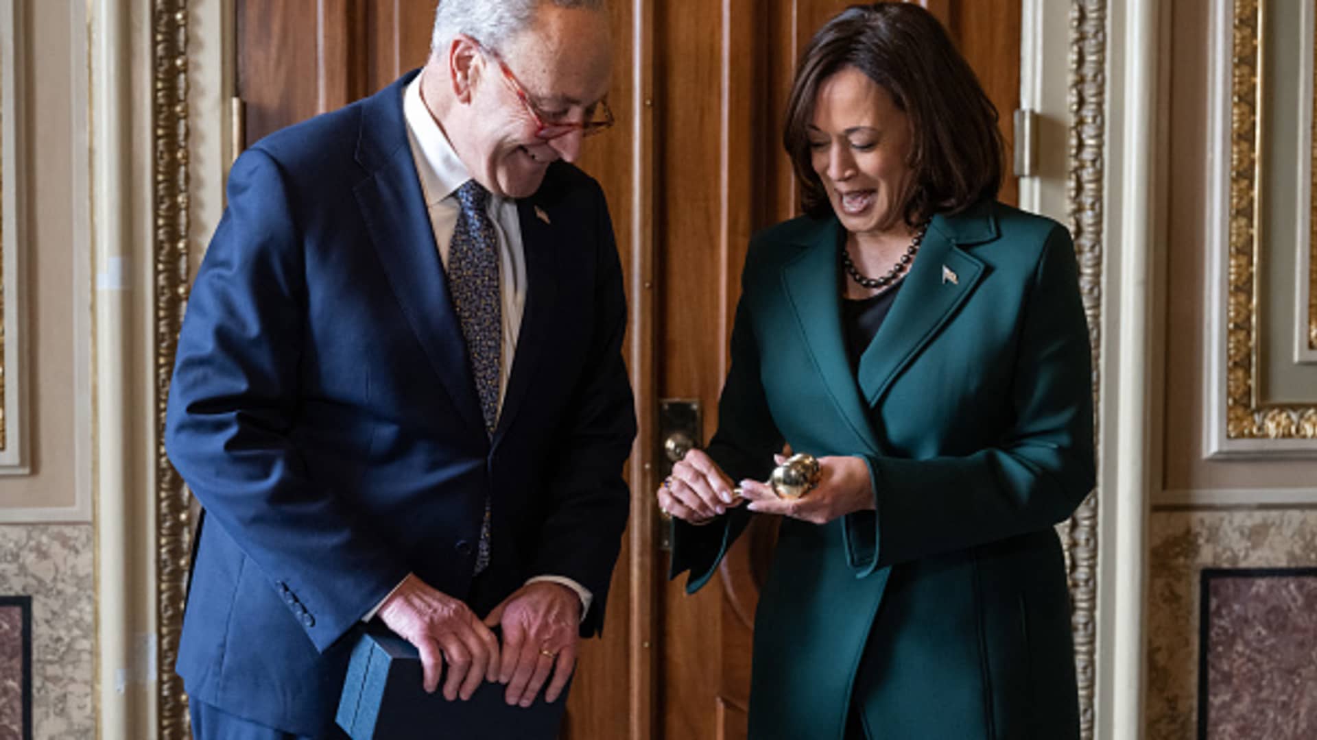Schumer says a crypto bill can pass Senate this year; Dems join ‘Crypto4Harris’ call
