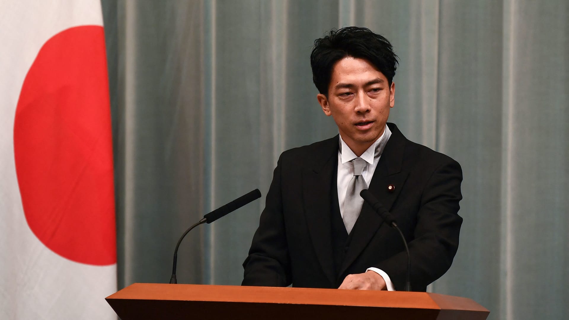 Shinjiro Koizumi could be a top contender in Japan’s leadership election