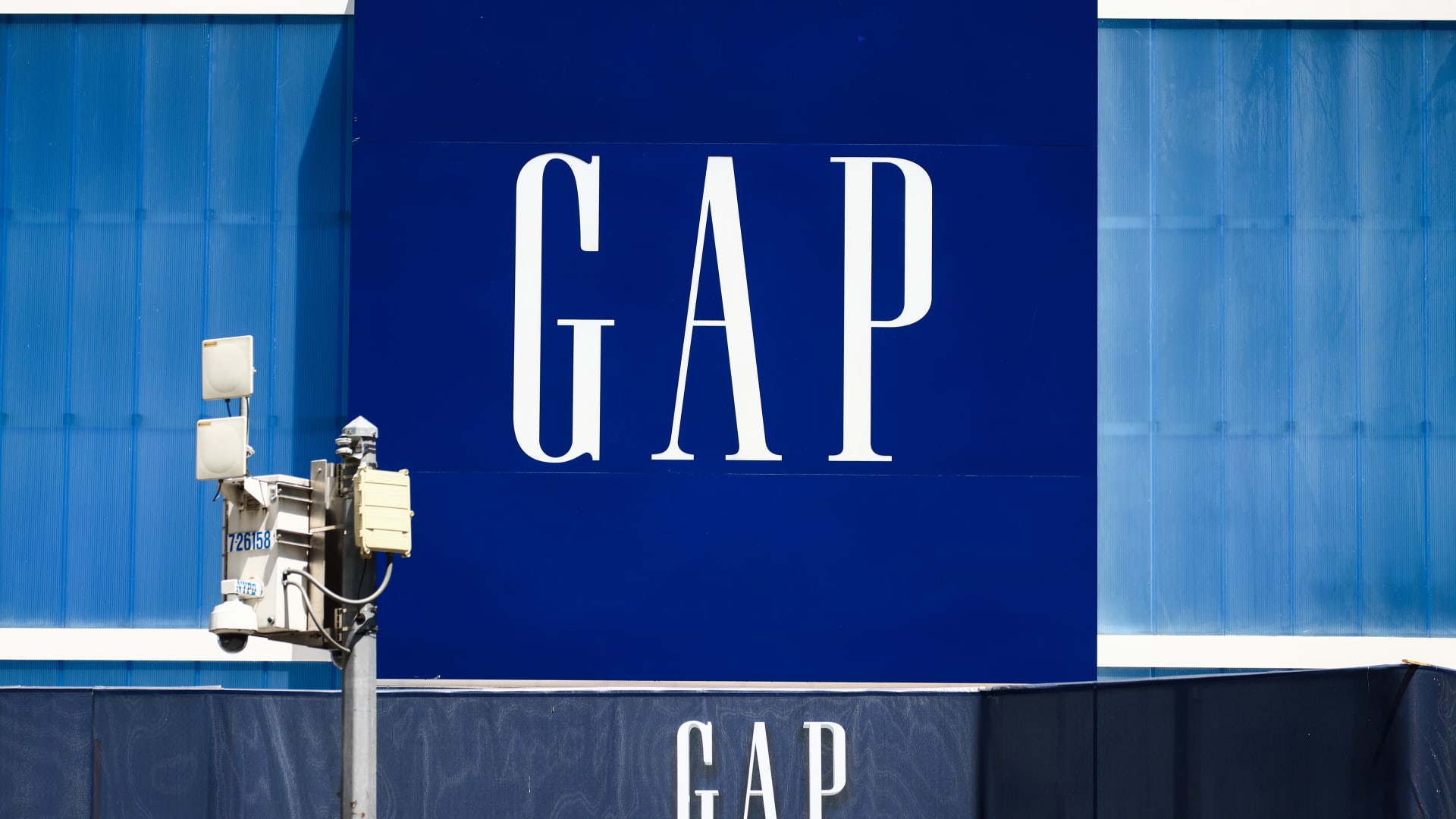 Shares halted after apparent early release