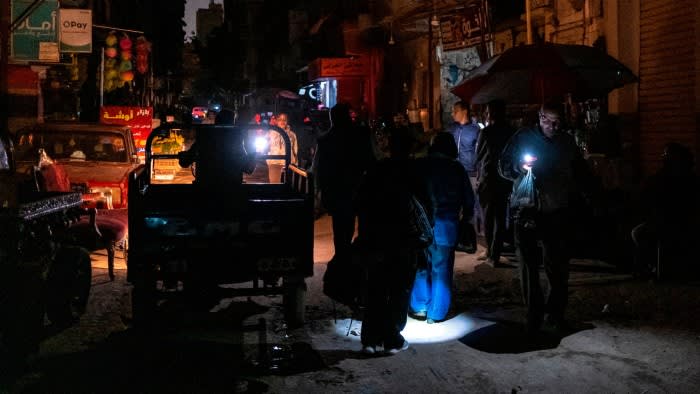 Egypt’s journey from gas bonanza to power blackouts
