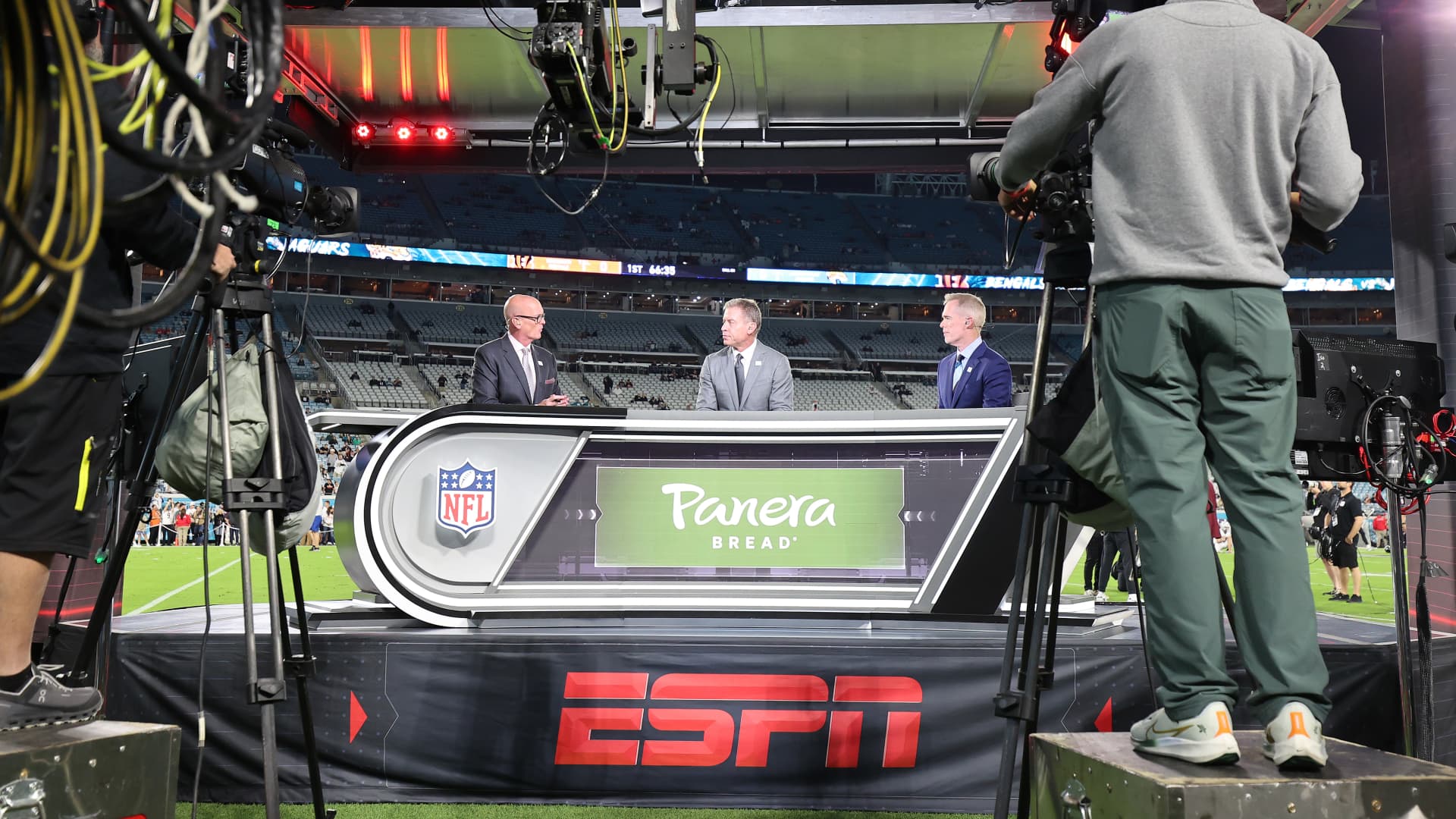 DirecTV customers might miss ‘Monday Night Football’ amid Disney fight