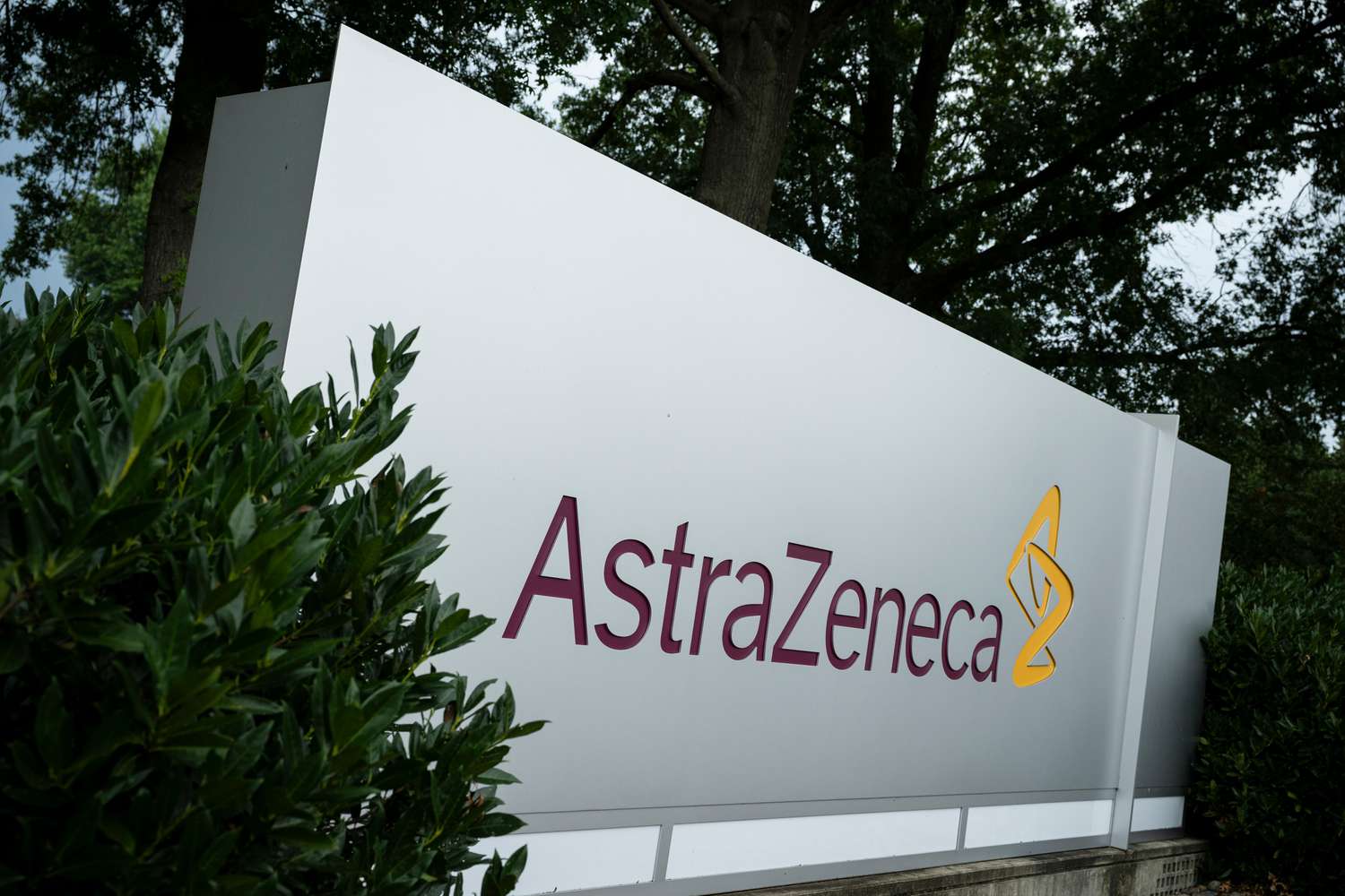 AstraZeneca Stock Falls After Disappointing Results in Breast Cancer Drug Trial