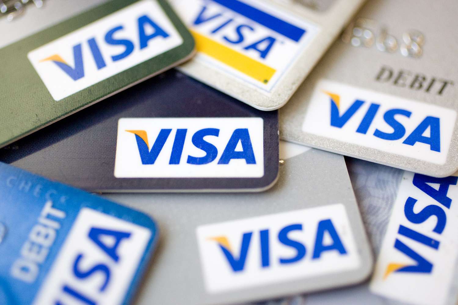 Visa Stock Slips as DOJ Suit Says Its Contracts ‘Stifle Innovation’