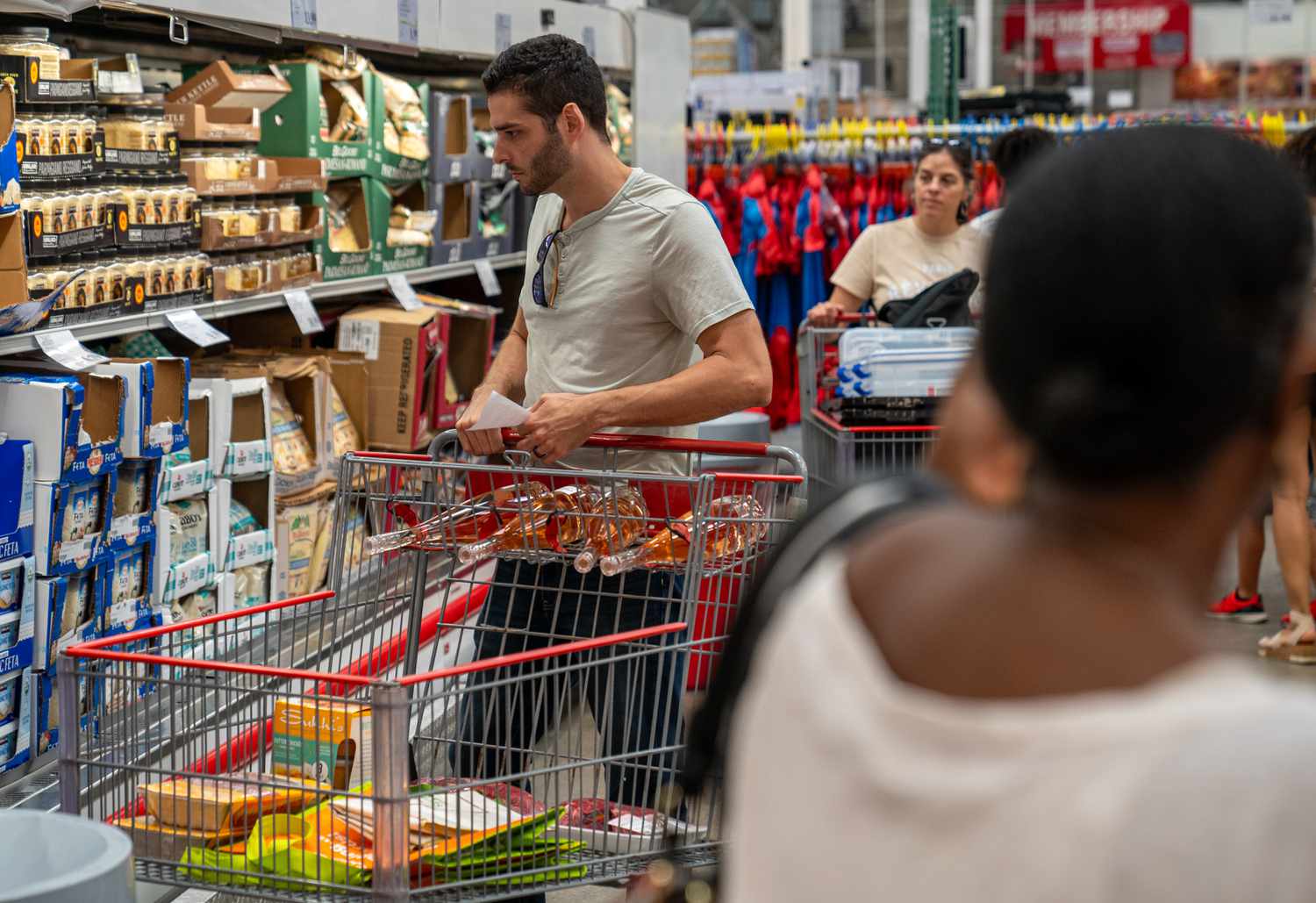 What Wall Street Analysts Think of Costco’s Stock Ahead of Earnings