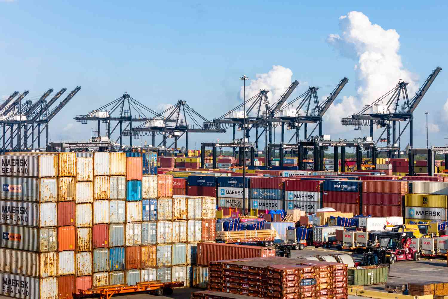 How a U.S. Port Strike Could Affect You