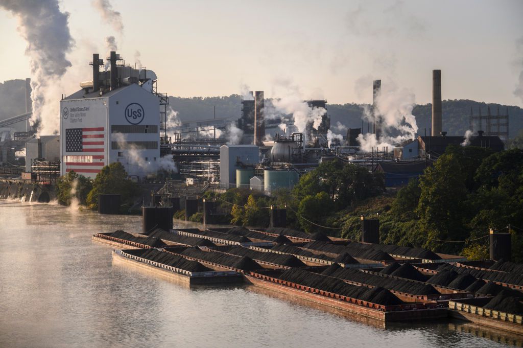 Manufacturing Firms Wait For Rate Cuts To Take Hold