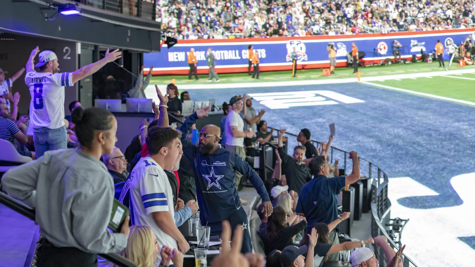 Immersive entertainment company Cosm lands rights to some NFL games