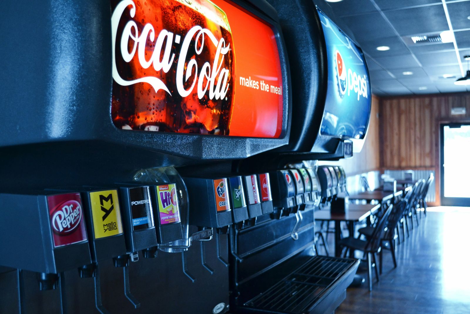 If You Had Invested $1,000 in Coca-Cola When Warren Buffett First Invested in 1988, Here's How Much You'd Have Now