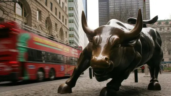 We asked 5 AI chatbots to pick stocks for 2025. Here's what they said