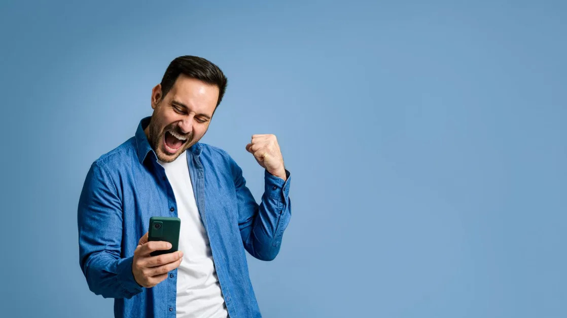 My Top Cryptocurrency to Buy Right Now (Hint: It's Not Bitcoin)