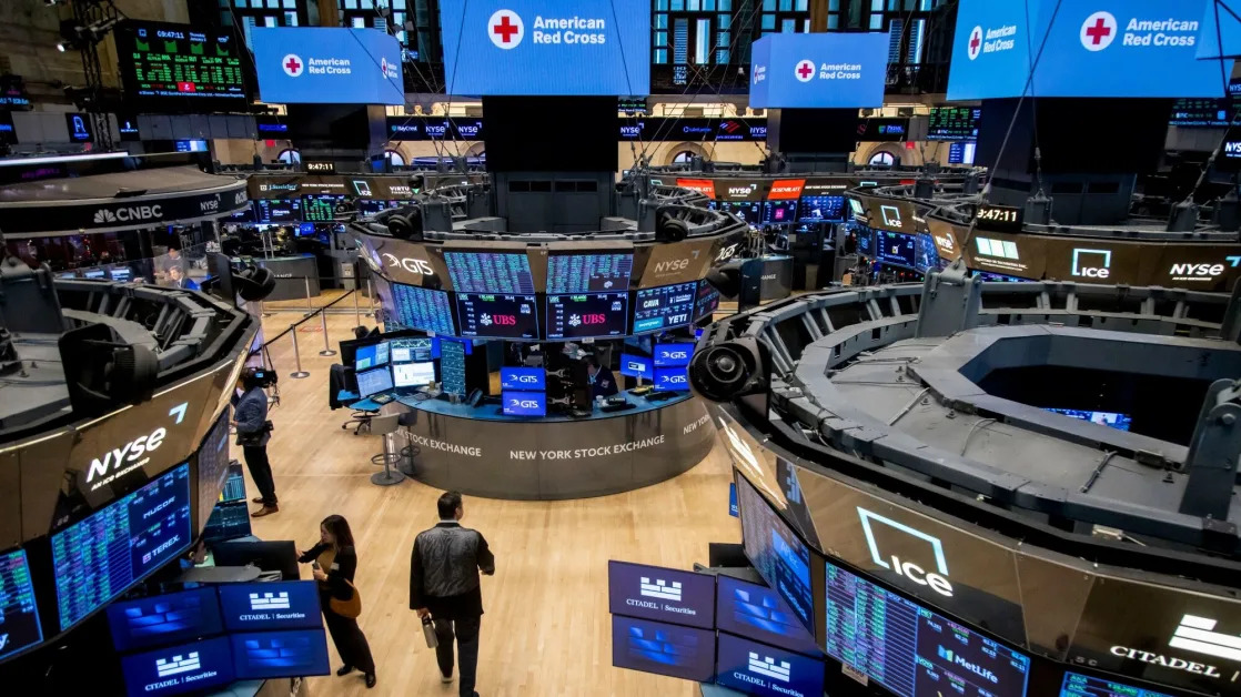 Morgan Stanley Strategist Wilson Warns of Risk to Stocks as Yields Surge