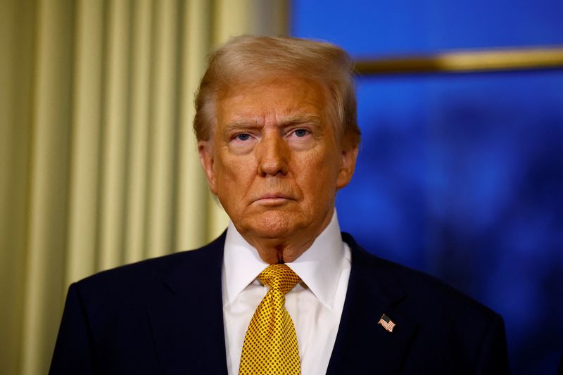 US stock futures rise on report of gradual Trump tariffs