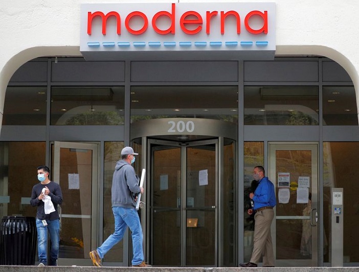 Moderna adjusts 2025 revenue outlook, shares fall