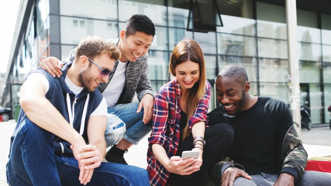 Brand Positioning and Market Strategies for 2025: Experts Weigh In