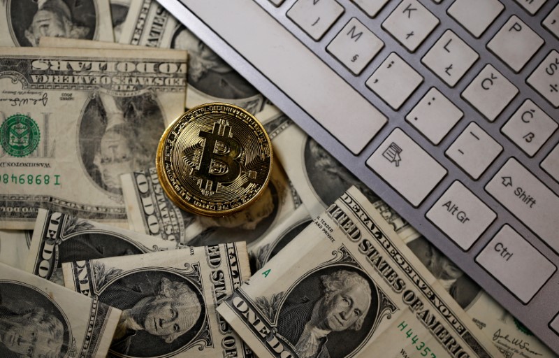 Satoshi-Era Bitcoin (BTC) Wallet Wakes up After 13 Years: $678 Million