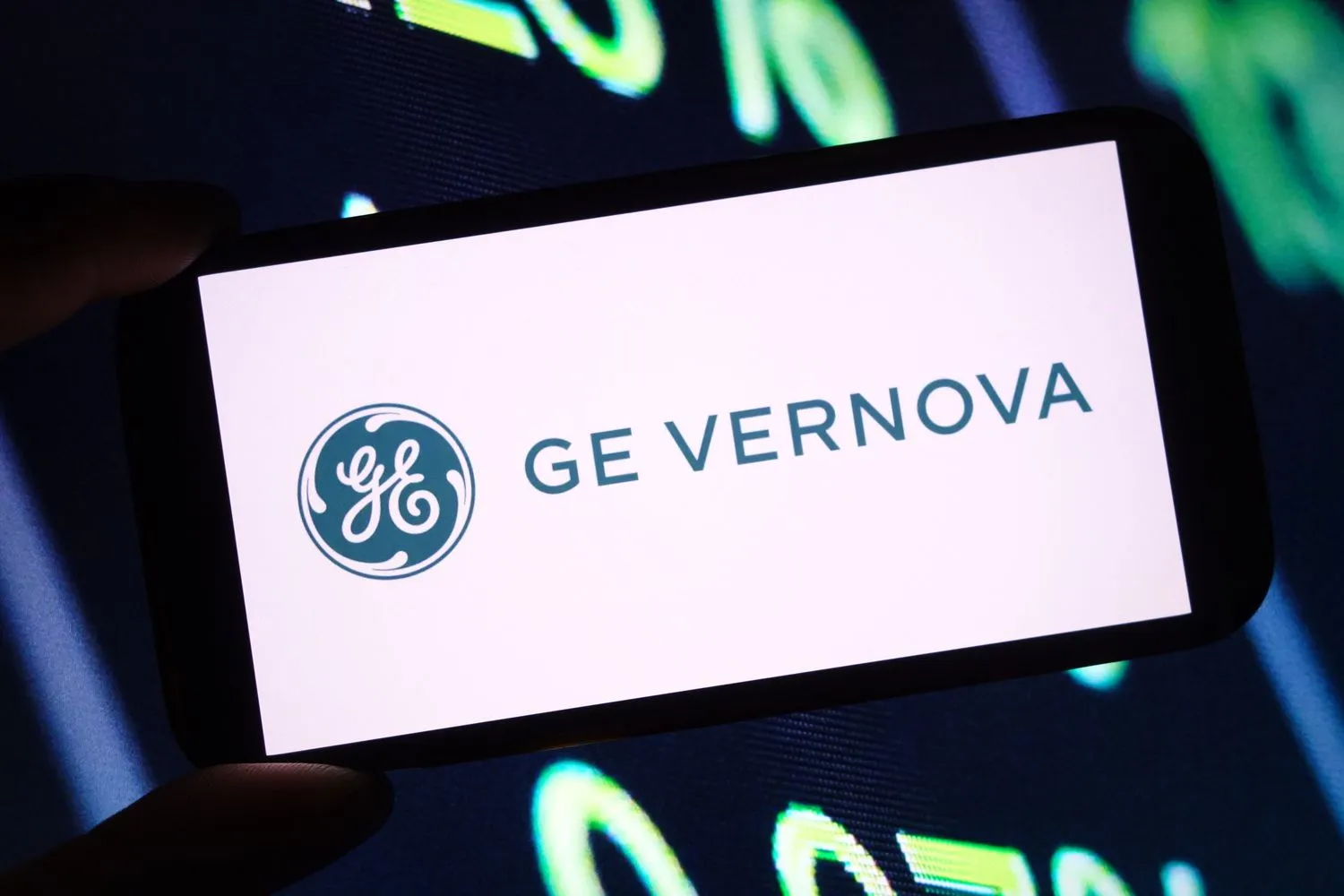Stock of Ge Vernova Heads for a Record as Revenue Misses, but Outlook Remains Positive