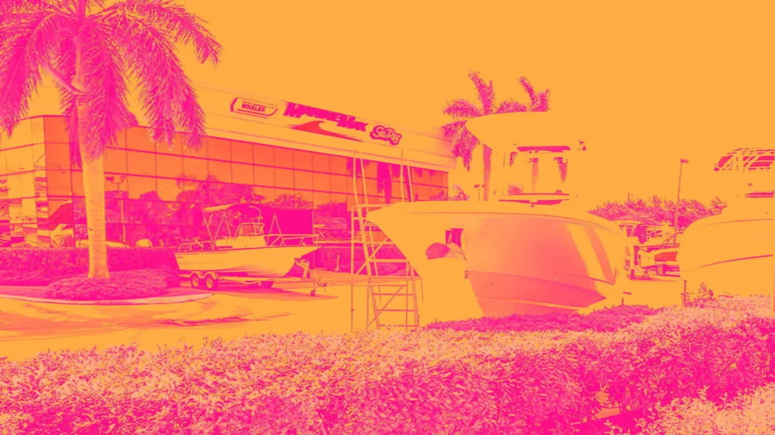 MarineMax (NYSE:HZO) Misses Q4 Sales Targets, But Stock Soars 6.1%