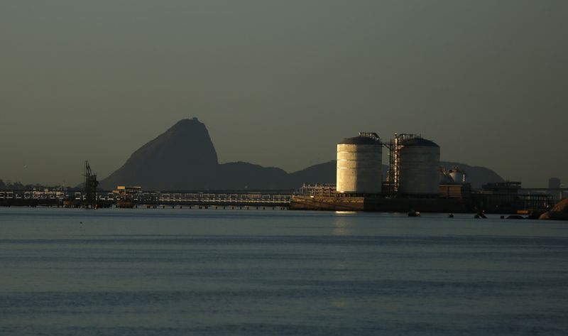 UBS sees near-term risks for U.S. natural gas prices