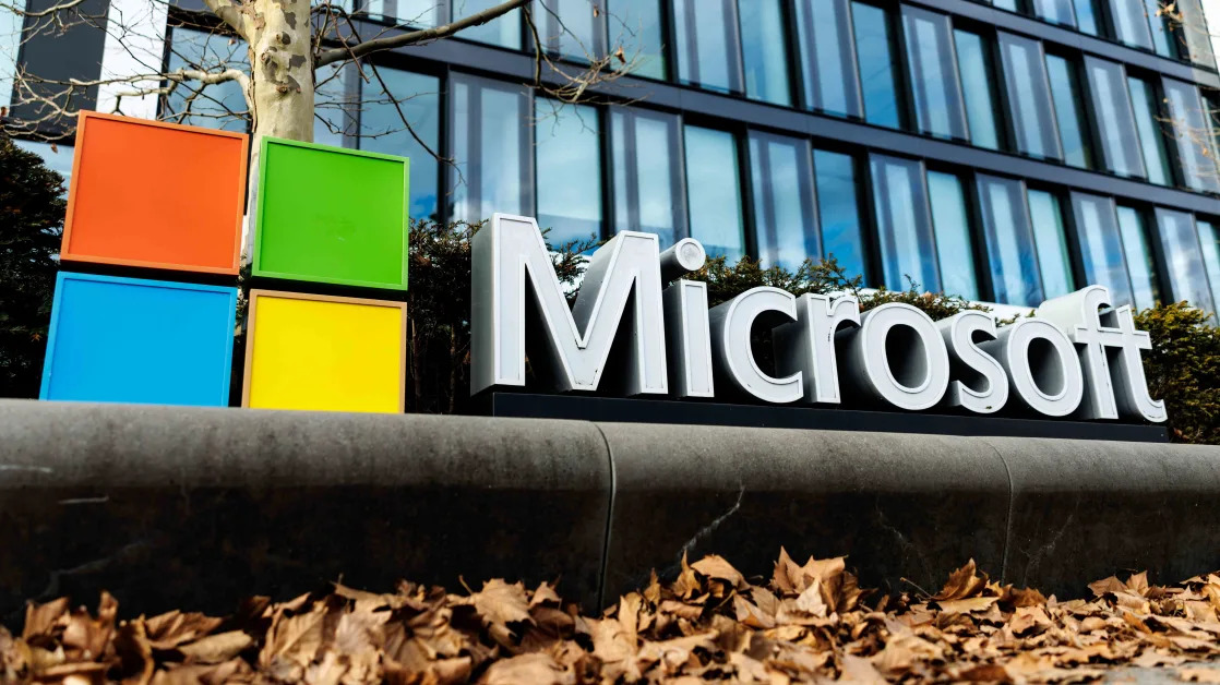Microsoft Stock Slumps as Azure 'Execution Issues' Make Analysts Wary
