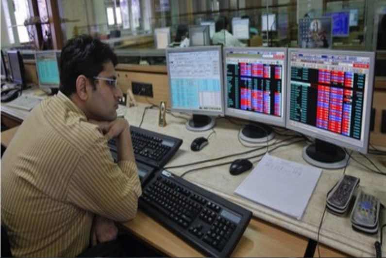 Avoid Indian equities, stay long on bonds