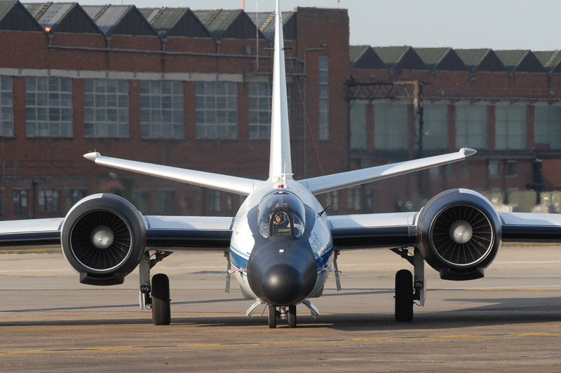 BTIG downgrades General Dynamics on Gulfstream supply chain, certification