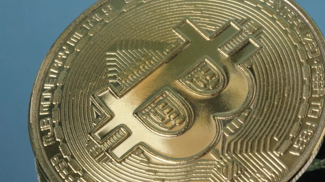 Robinhood made stocks easy — Umoja CEO wants the same for Bitcoin