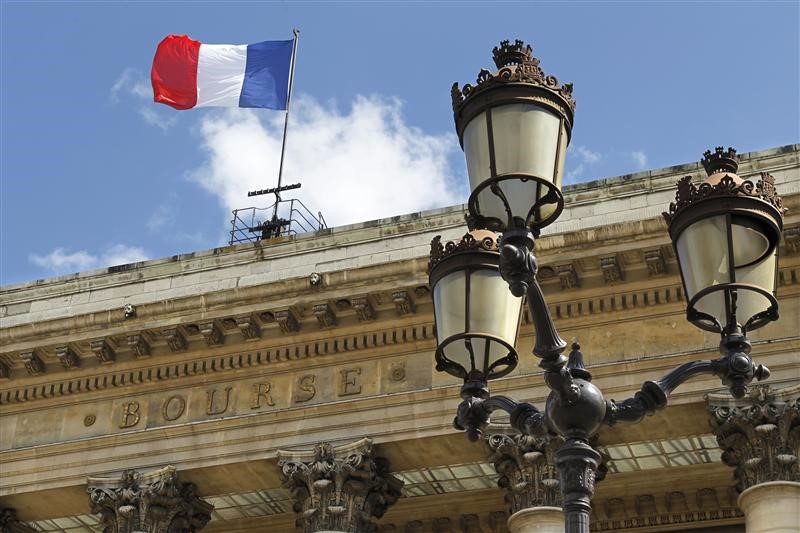 France stocks higher at close of trade; CAC 40 up 0.18%