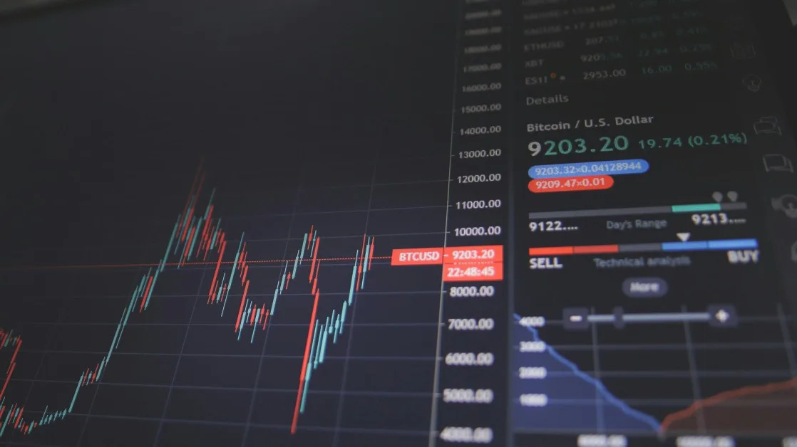 Crypto Prices Show Signs of Recovery With Bitcoin Above $84k Amid Trump's Summit Plans