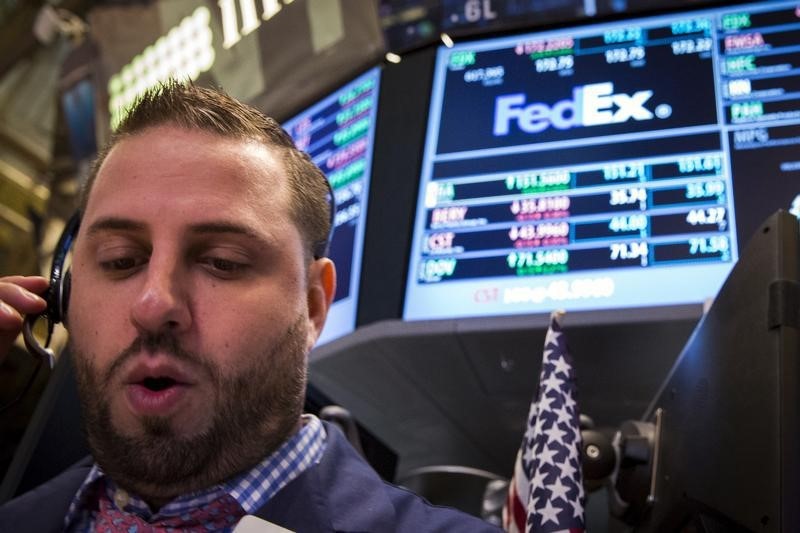 Loop Capital downgrades FedEx on tariff risk and recession concerns