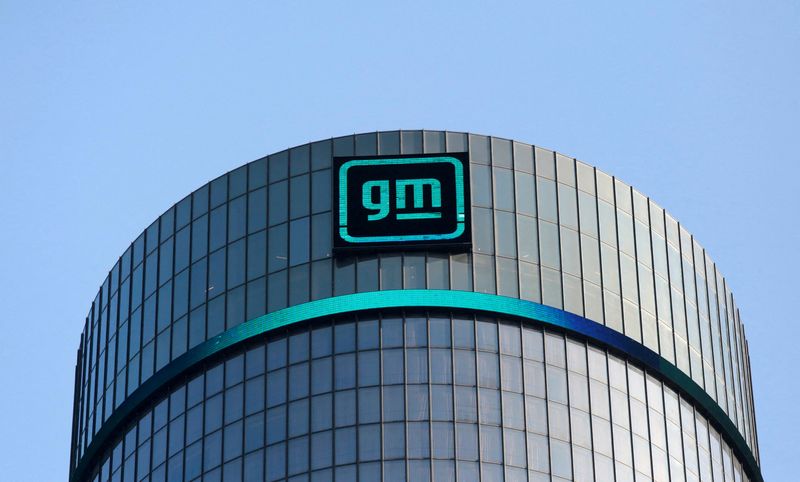 US Secret Service meets with GM execs on next-generation armored SUVs