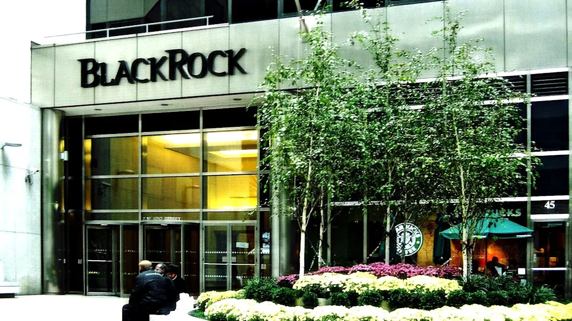 BlackRock to List Bitcoin ETP in Europe in First Crypto Foray Outside U.S.